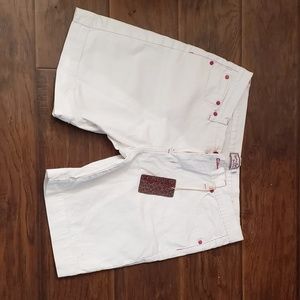 White capris